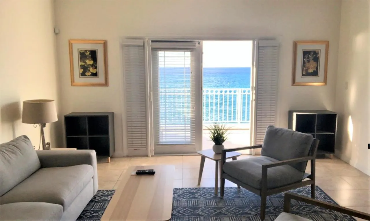 דירה ג'ורג' טאון Dive Into Sunsets At The Residences